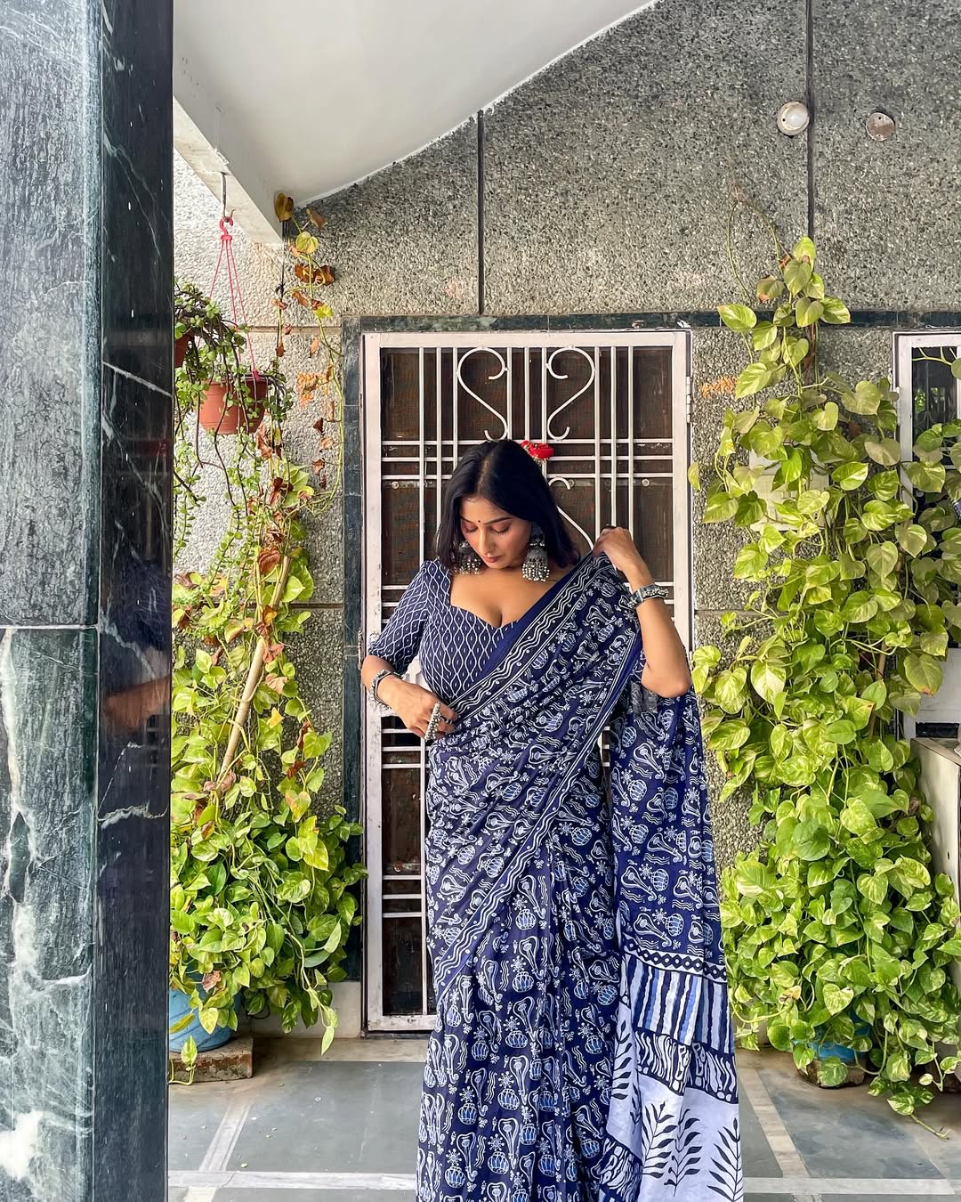 CLOVIRA Blue Pure Soft Cotton Ready-to-Wear Saree