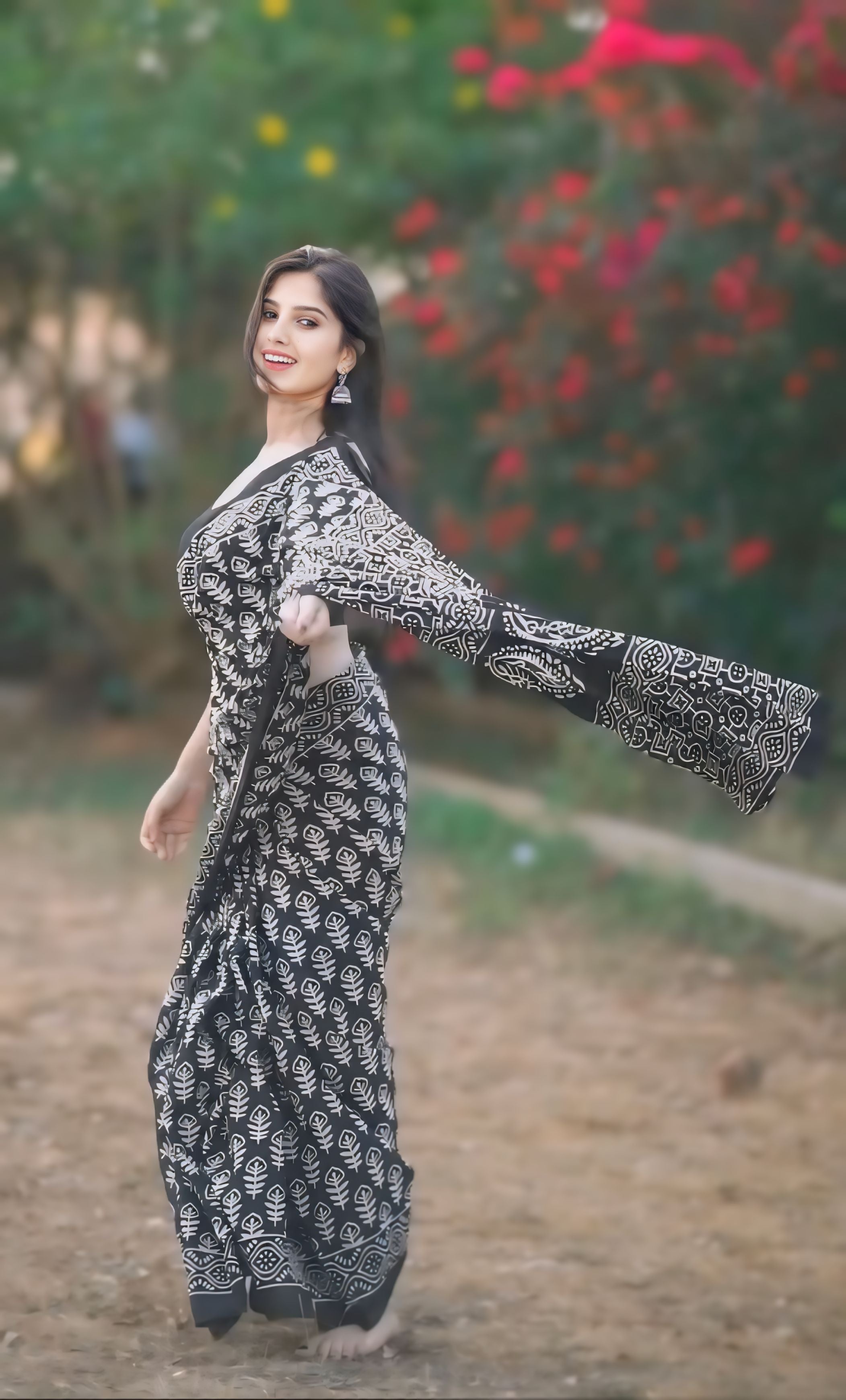 CLOVIRA Black Pure Soft Cotton Ready-to-Wear Saree