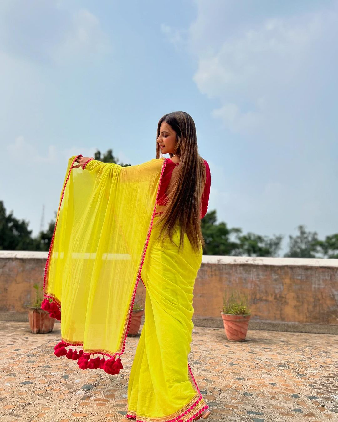 CLOVIRA Lime Yellow Pure Soft Cotton Ready-to-Wear Saree