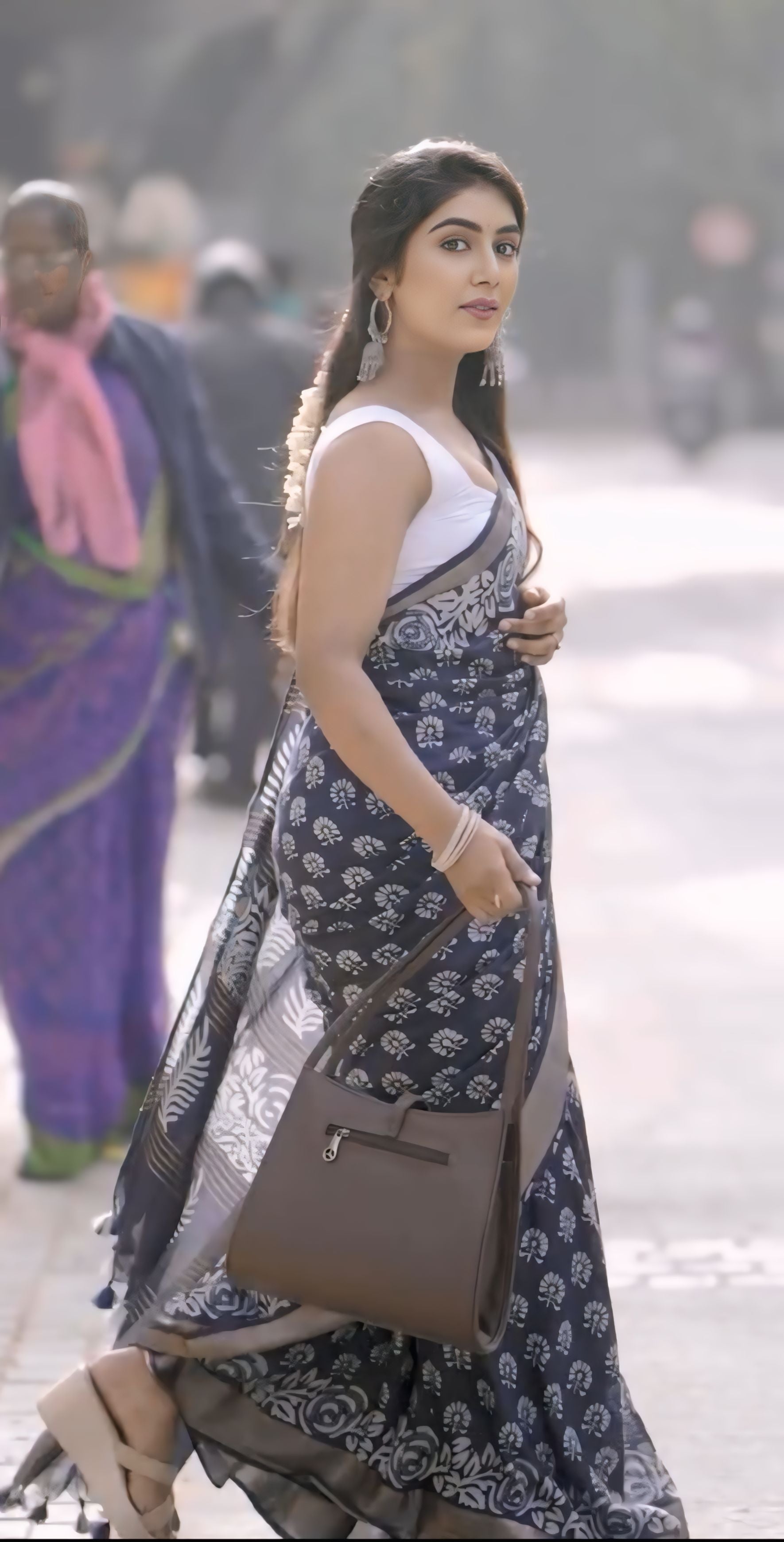 CLOVIRA Navy Blue Pure Soft Cotton Ready-to-Wear Saree