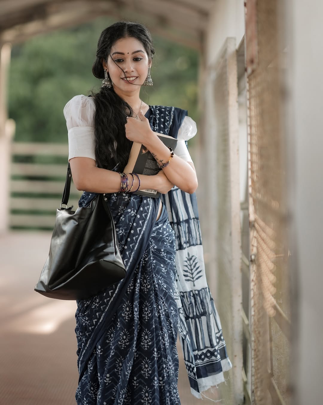 CLOVIRA Navy Blue Pure Soft Cotton Ready-to-Wear Saree