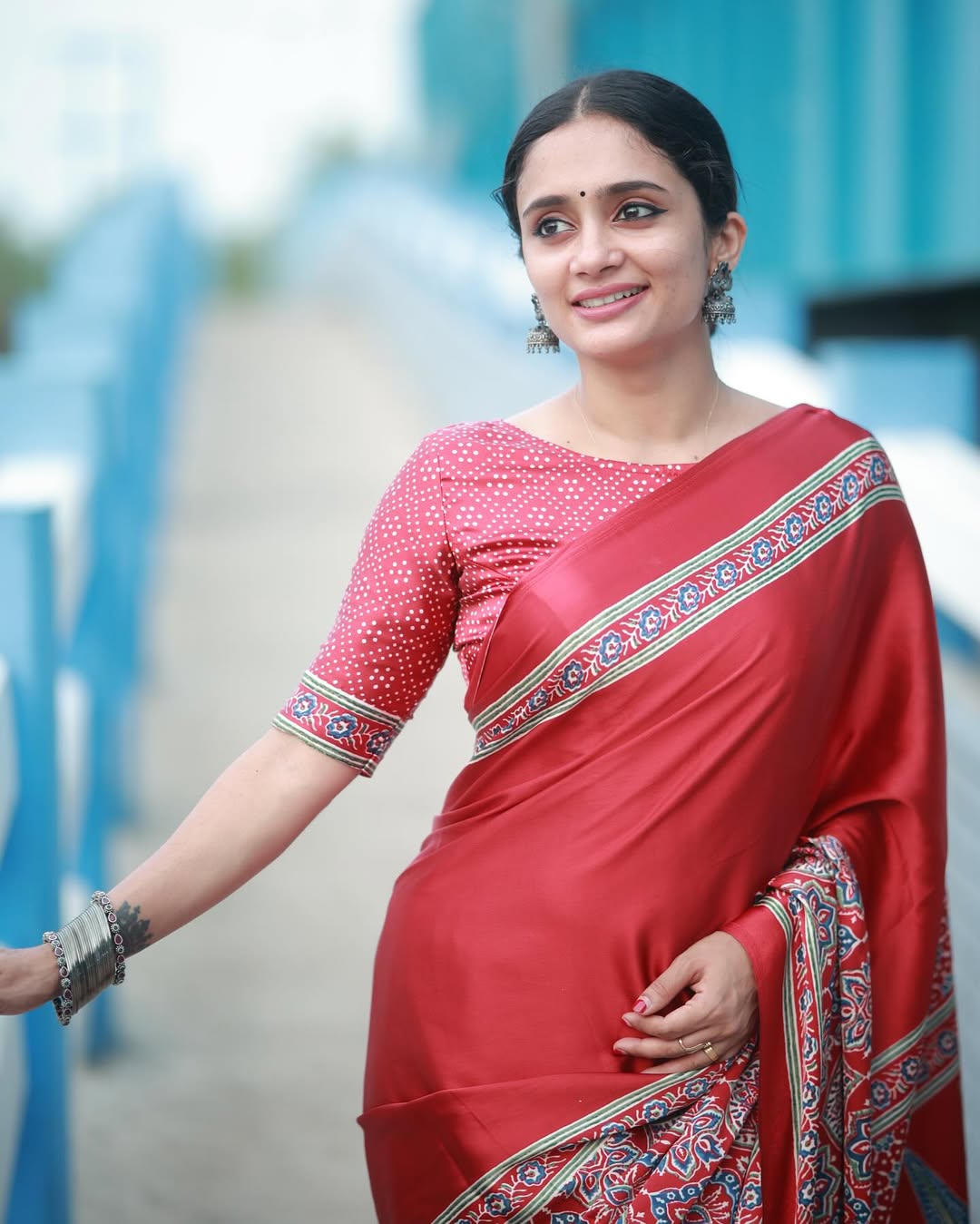 CLOVIRA Red Pure Soft Crepe Silk Ready-to-Wear Saree