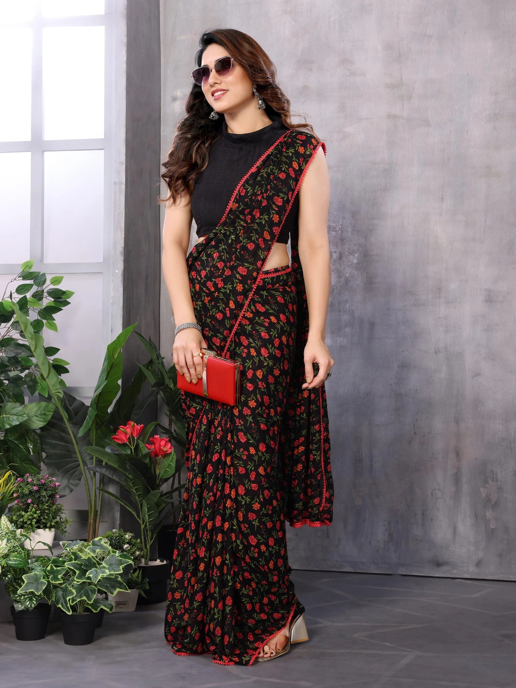 Glittering 1-Minute Ready-To-Wear Black Georgette Saree | Printed Design with Blouse Piece
