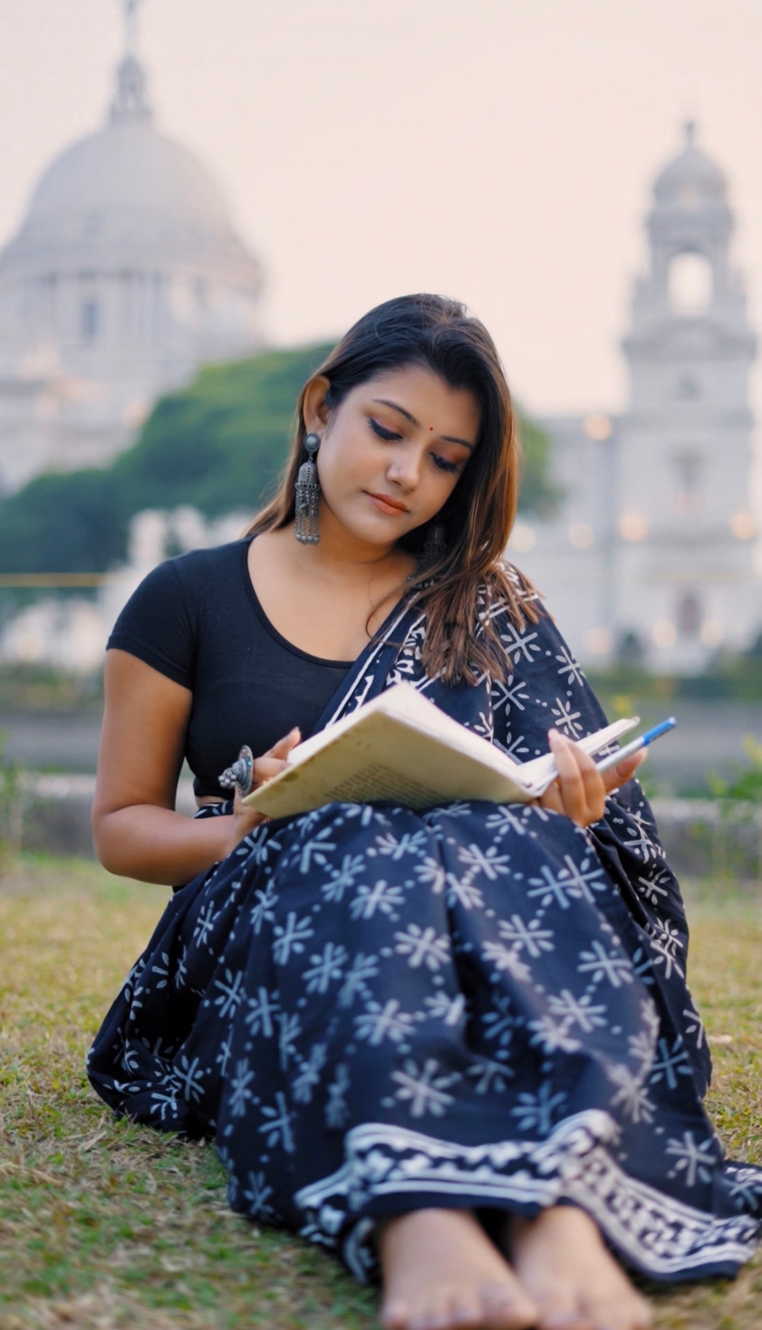 CLOVIRA Black Pure Soft Cotton Ready-to-Wear Saree