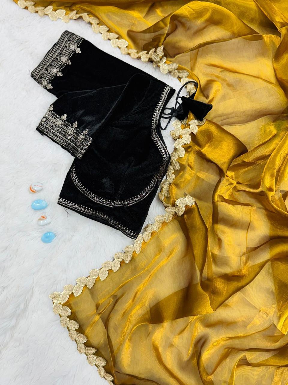 CLOVIRA Two Tone Fancy Silk Saree