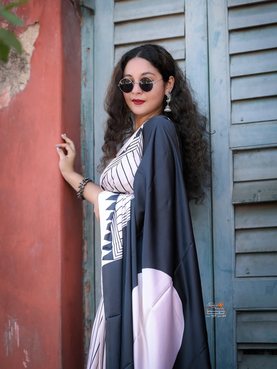 CLOVIRA White Pure Soft Crepe Silk Ready-to-Wear Saree