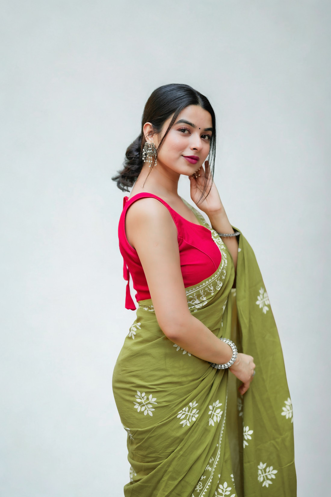 CLOVIRA Pure Soft Mul Cotton Silk Ready-to-Wear Saree with Pocket