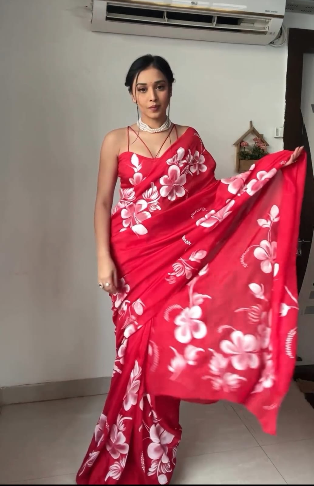 1-Minute Ready-To-Wear Red Georgette Saree | Printed Design with Blouse Piece
