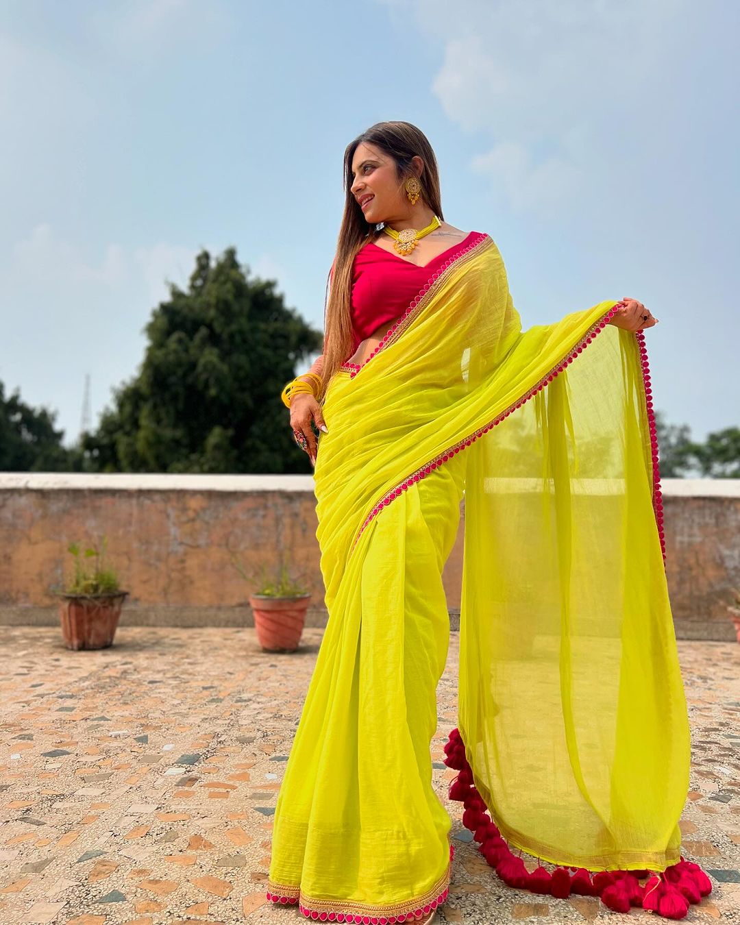 CLOVIRA Lime Yellow Pure Soft Cotton Ready-to-Wear Saree