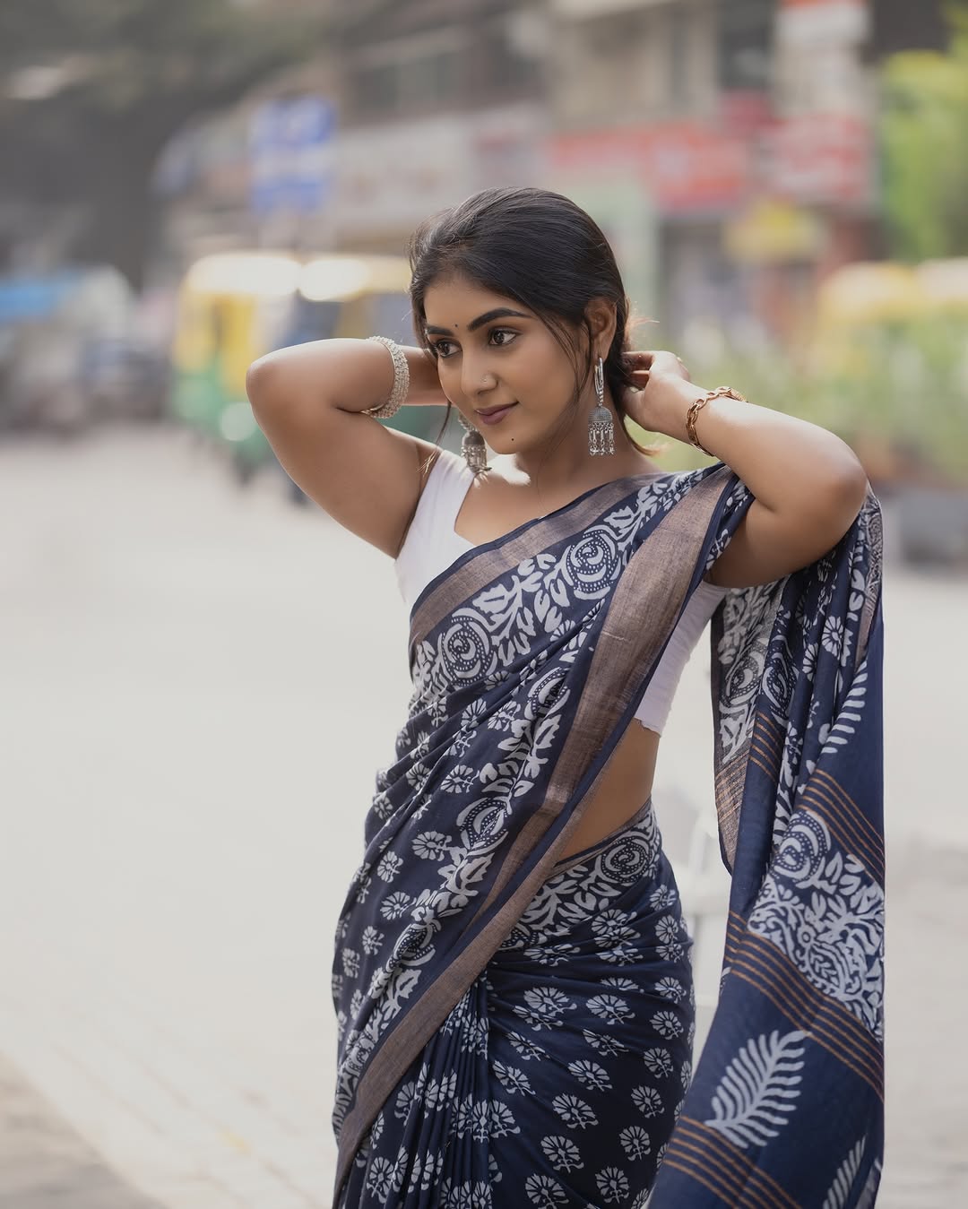 CLOVIRA Navy Blue Pure Soft Cotton Ready-to-Wear Saree