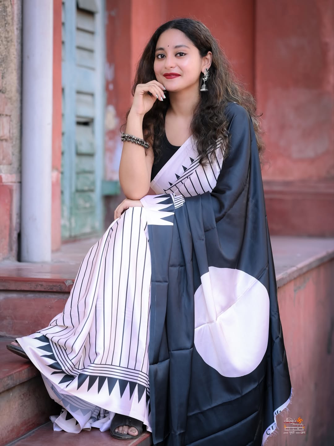 CLOVIRA White Pure Soft Crepe Silk Ready-to-Wear Saree