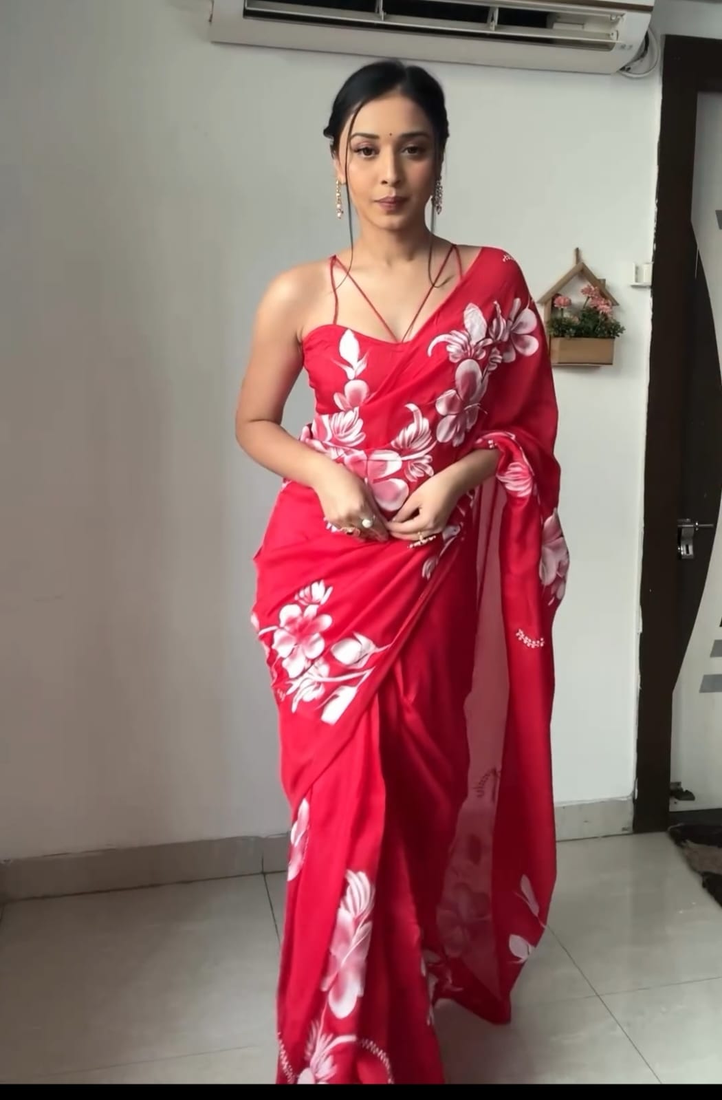 1-Minute Ready-To-Wear Red Georgette Saree | Printed Design with Blouse Piece