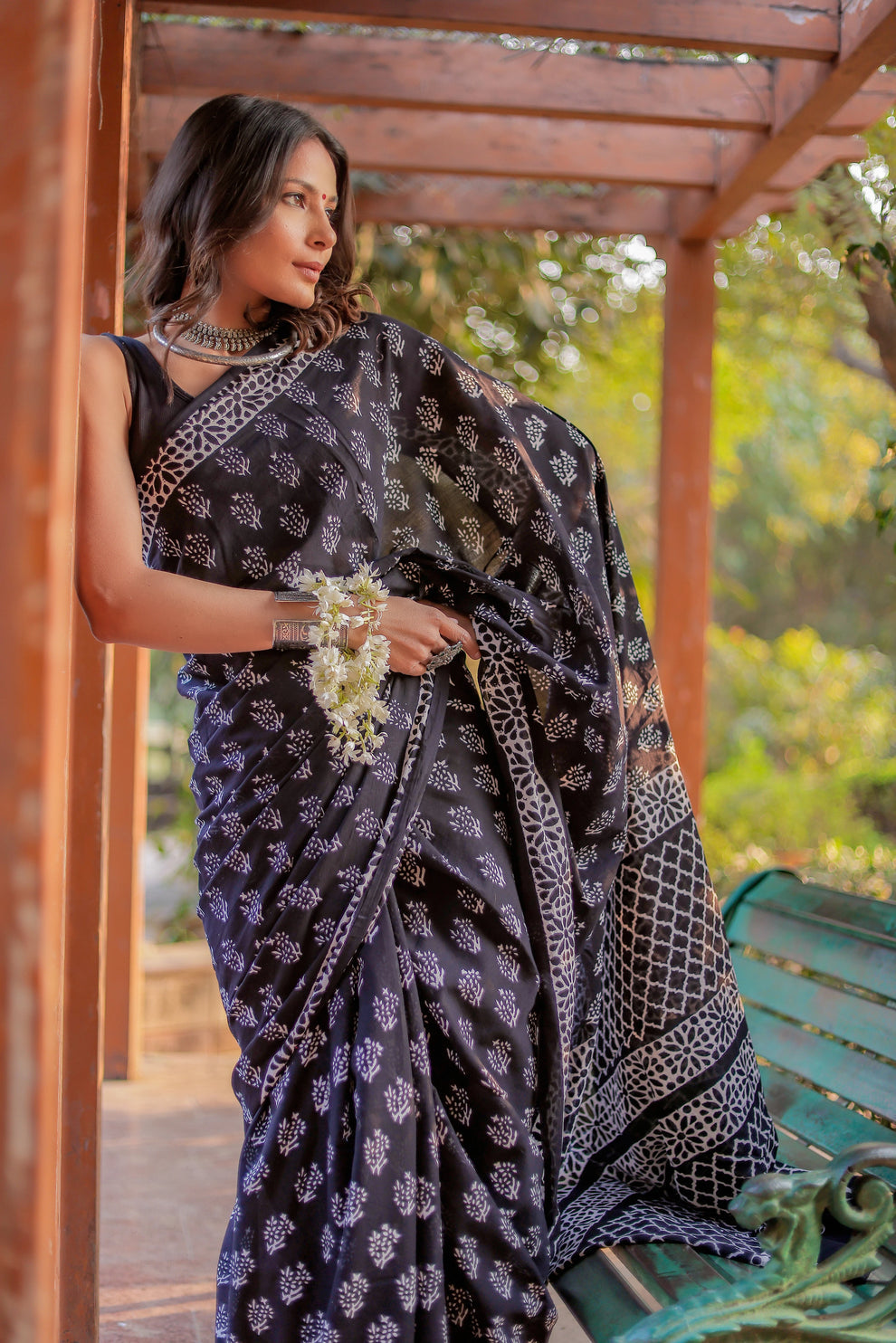 CLOVIRA Black Pure Soft Cotton Ready-to-Wear Saree