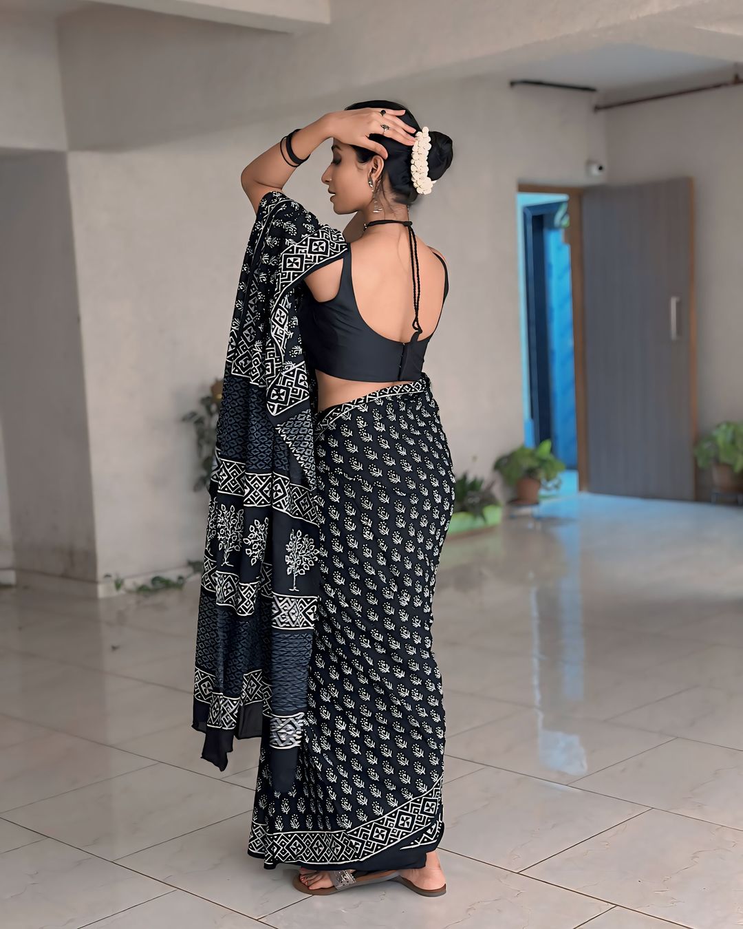 CLOVIRA Black Pure Soft Cotton Ready-to-Wear Saree