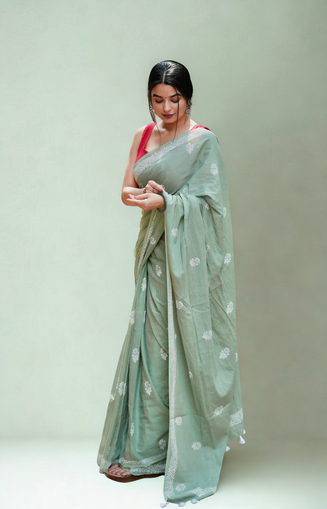 CLOVIRA’s Ready-to-Wear Pure Soft Mul Cotton Silk Saree with Pocket