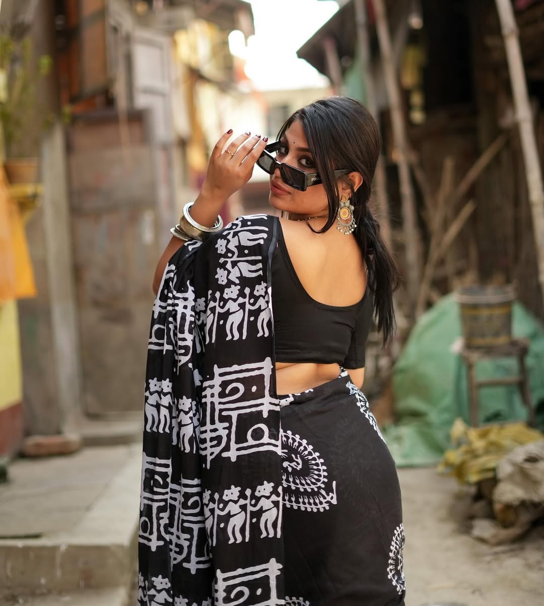 CLOVIRA Black Pure Soft Cotton Ready-to-Wear Saree