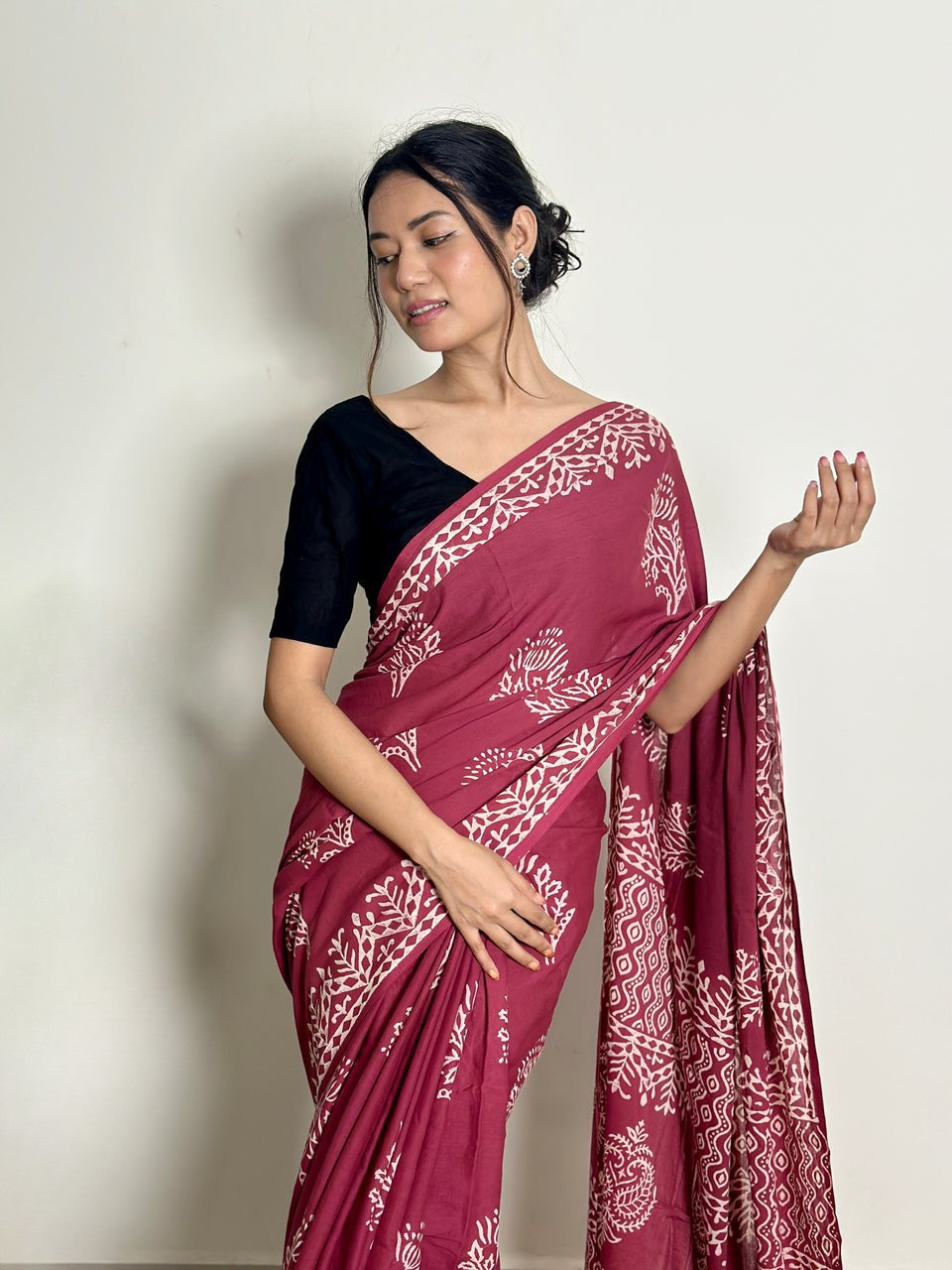 CLOVIRA Pure Soft Mul Cotton Silk Ready-to-Wear Saree with Pocket