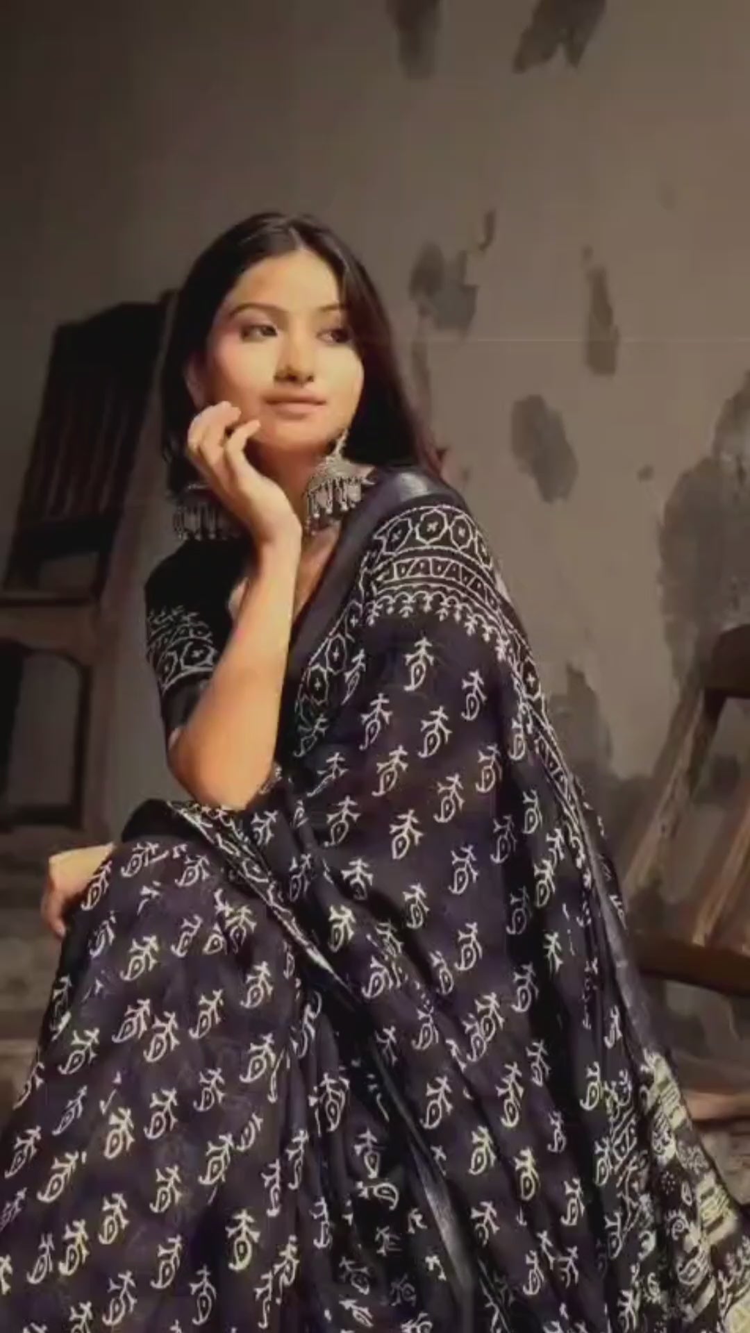 CLOVIRA Black Pure Soft Cotton Ready-to-Wear Saree