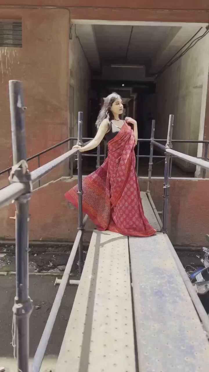 CLOVIRA Pure Soft Mul Cotton Silk Ready-to-Wear Saree with Pocket